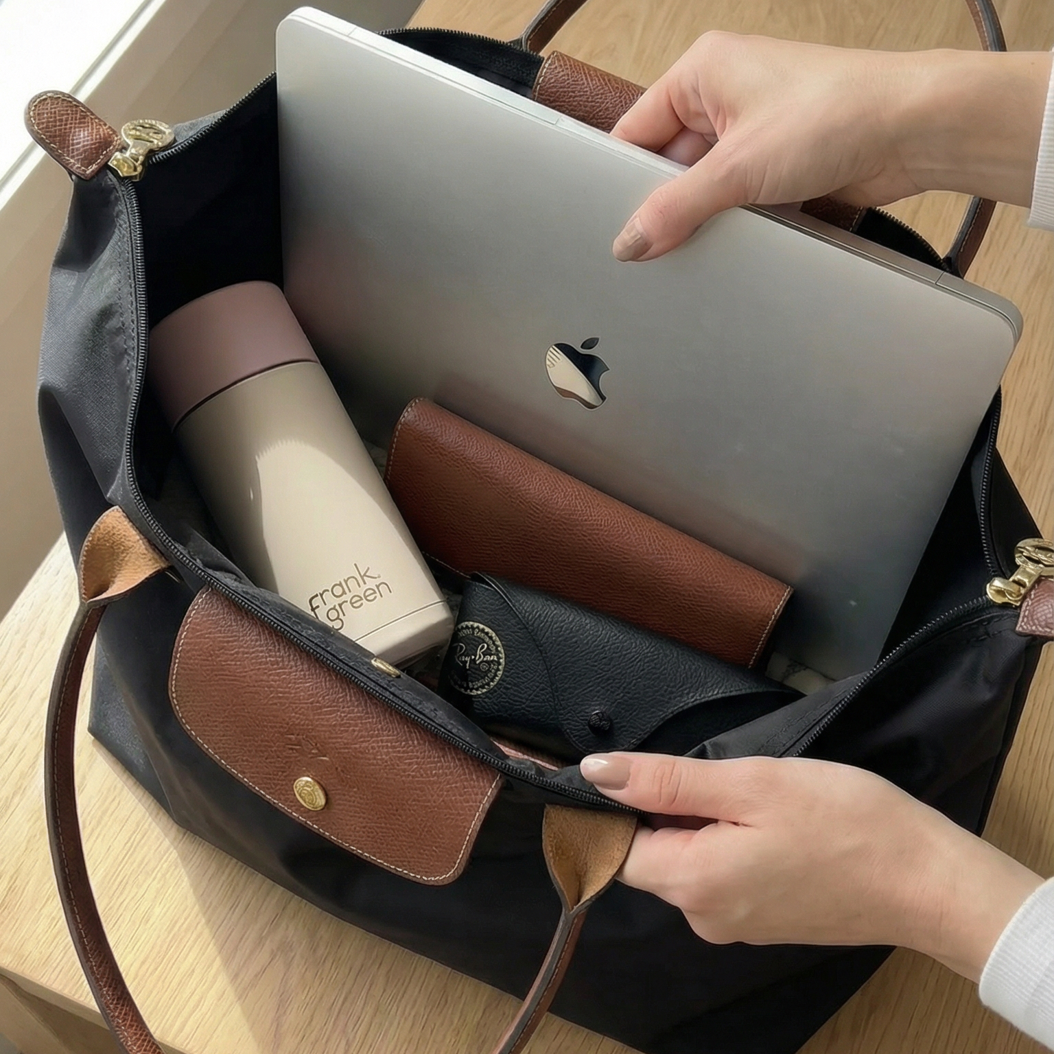 Large Tote | Klassisk håndtaske til hverdagen