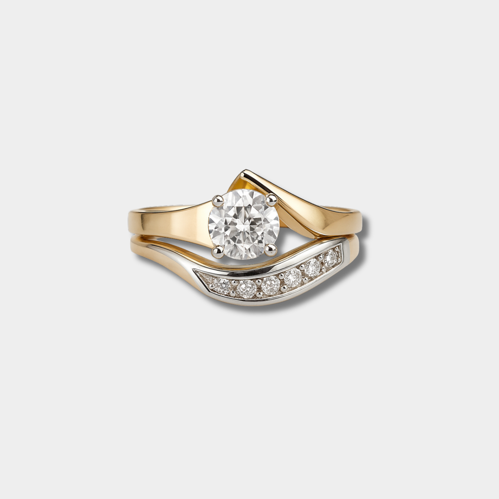 Karla – Asymmetrisk vintage ring i guld og sølv med zirkoner