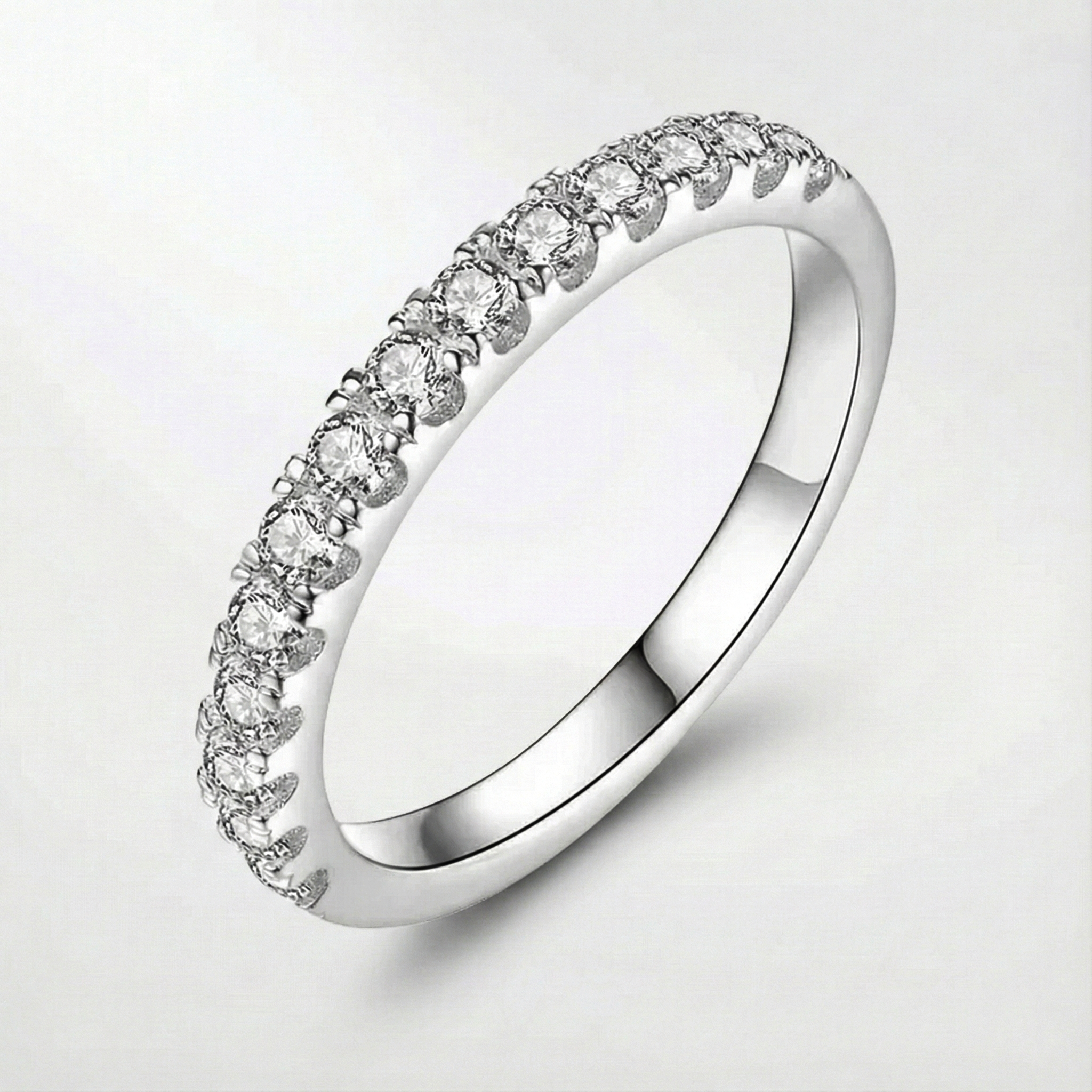 Vielsesring med moissanite